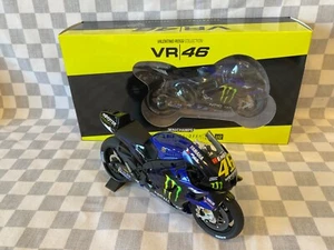 1/12 MINICHAMPS 122 203846 ROSSI YAMAHA MONSTER TEST SEPANG 2020 LTD EDITION - Picture 1 of 9