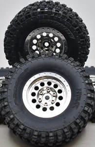 Axial SCX10 III Pro-Line 1982 Chevy K10 4WD Beadlock Wheels Hyrax Tires - Picture 1 of 2