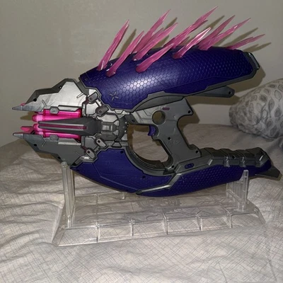 NERF Halo Needler Dart Firing Blaster 10 Light-Up Needles Exclusive Set - Image 1 of 4