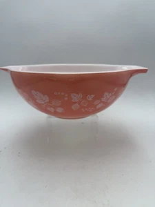 Vtg PYREX Pink White Gooseberry Cinderella 4 qt Mixing Bowl 444 EXCELLENT Cond! - Picture 1 of 16