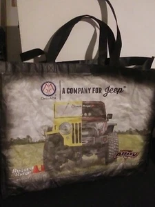 JEEP Wrangler Rugged Ridge Omix-ADA Tyvek shoulder Tote BAG Rare Auto Show promo - Picture 1 of 8