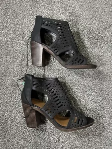 Sandalias Maurices Negras Waffle Corte Tacón Punta abierta Cremallera Hebilla Talla 9! Nuevo - Imagen 1 de 6