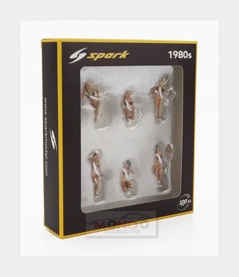 1:43 SPARK Figurines Grid Girls 1980S  43AC022 - Immagine 1 di 2