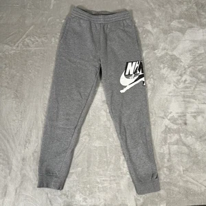 Jordan Nike Air Jogger Sweatpants Gray Athletic Activewear Kids 12-13 L - Picture 1 of 7