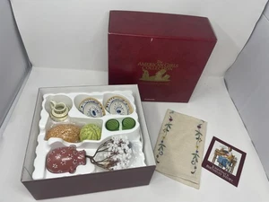 Josefinas Geburtstagsgeschirr - neu im Karton, selten - American Girl Pleasant Co - Bild 1 von 3