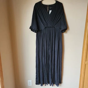 Maxi abito donna Banana Republic plissettato taglia 14 nero spacco laterale maniche a rete - Foto 1 di 14