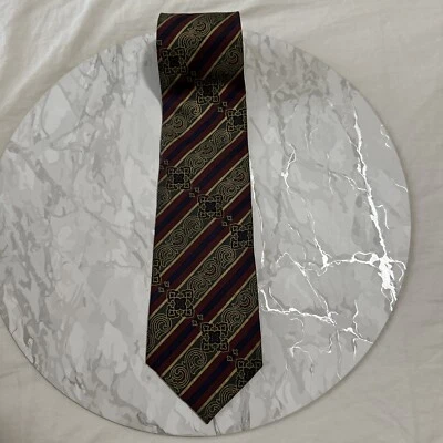 Claiborne Men's 100% Silk Neck Tie Made In USA Geometric Shape Abstract Striped - Image 1 of 4