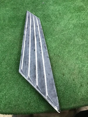 1979-1986 Ford Mustang Hatchback 1/4 Quarter Window Louver LH Drivers Side OEM - Image 1 of 4