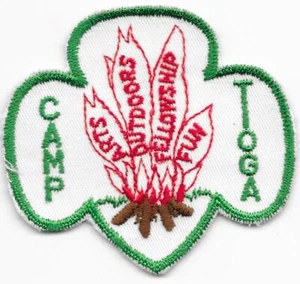 Parche Campamento Tioga Girl Scouts de los Estados Unidos de América - Imagen 1 de 1