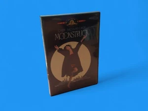 Moonstruck DVD - Picture 1 of 3