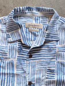 Men’s Tommy Bahama Silk Button Up Short Sleeve Shirt – Large - Picture 1 of 5