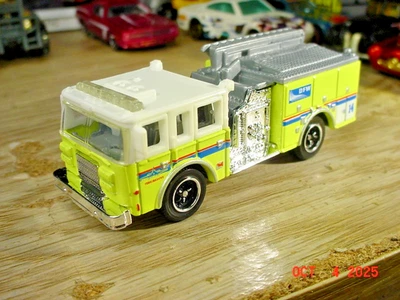 Matchbox Pierce Dash Fire Engine Dallas Fort Worth Rescue Chartreuse 1/64 j1490 - Image 1 of 4
