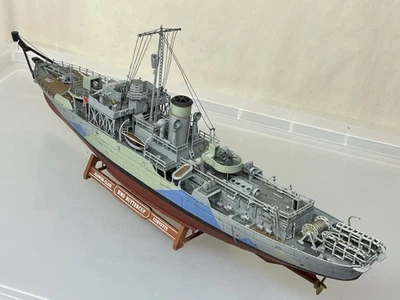 HMS Buttercup Flower Class Corvette, 1/144 built & finished for display, fine. - Image 1 of 4