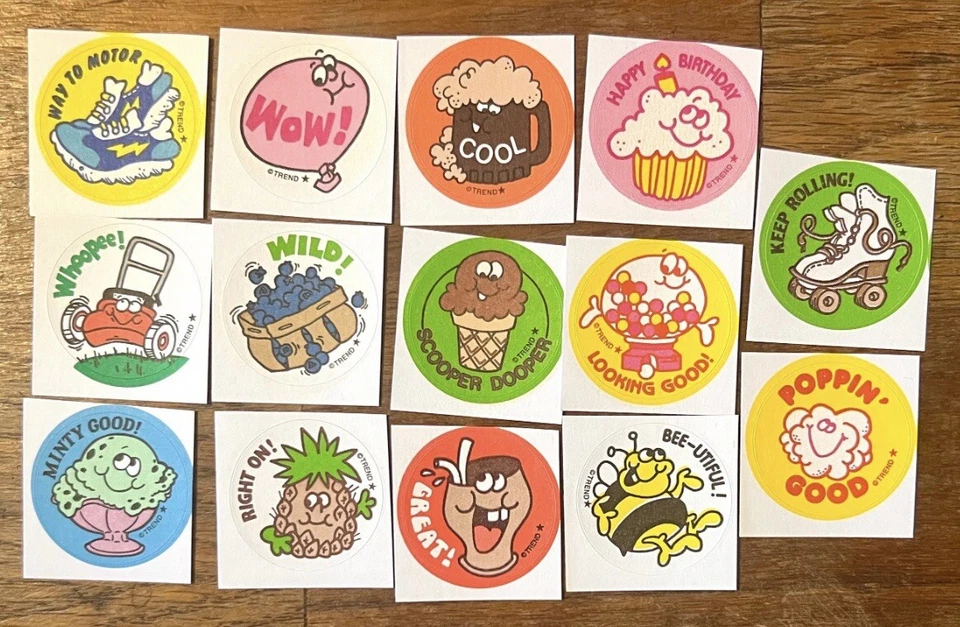 14 pegatinas repro retro rasca y olfatea de tendencia años 80. ¡Envío gratis! Set #1 años 80 Foto 1 de 1