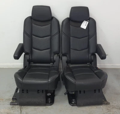 2015-2020 CADILLAC ESCALADE ESV SECOND ROW/ REAR SEAT SET; BLACK LEATHER 15 16 Foto 1 de 4