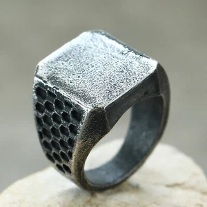 Retro Square Plaid Pattern Signet Ring Stainless Steel Wedding Ring Size 7-13 - Picture 1 of 1