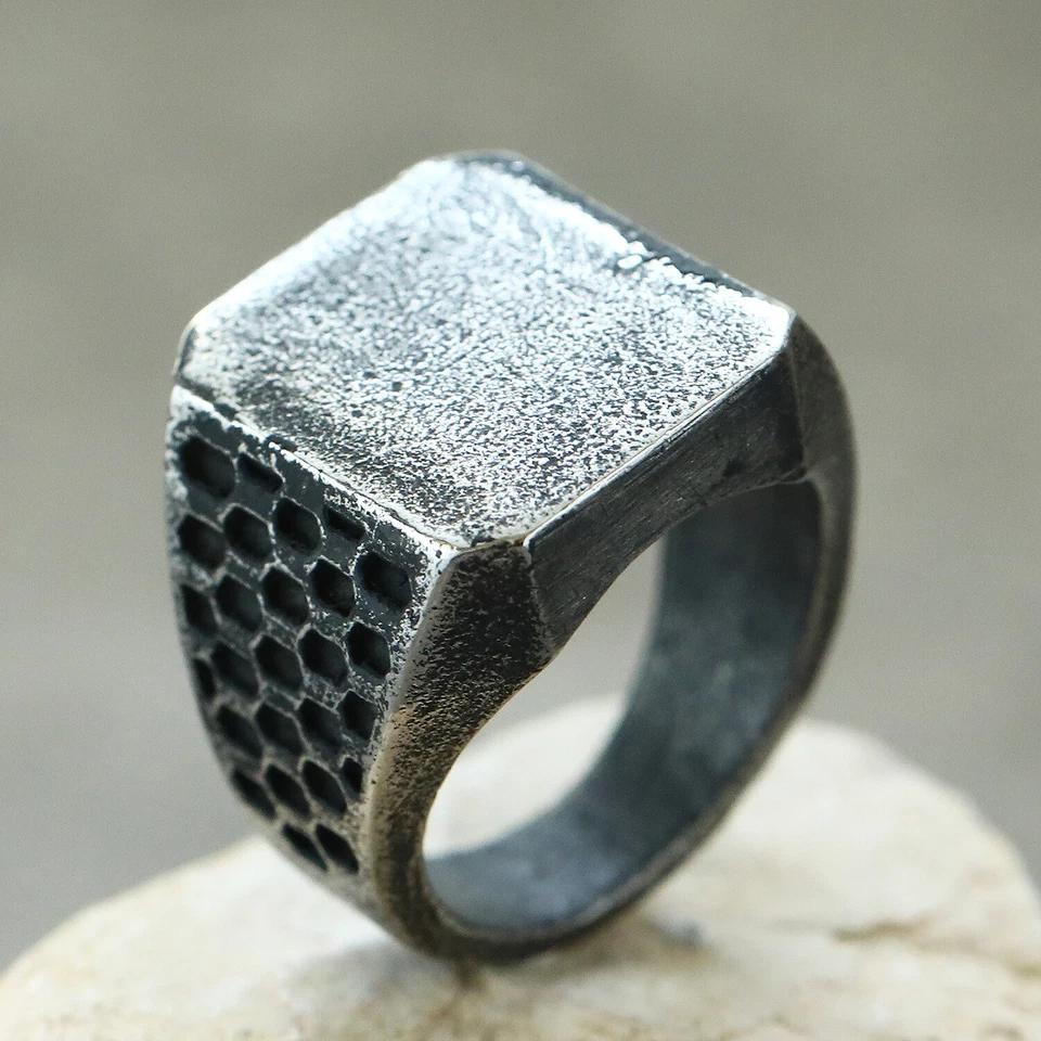 Anillo de boda retro cuadrado patrón a cuadros anillo de sello de acero inoxidable talla 7-13 Foto 1 de 1