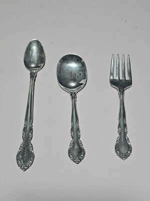 Juego de 2 cucharas y tenedor Heirloom Sterling. Para niños. Antiguo Foto 1 de 4