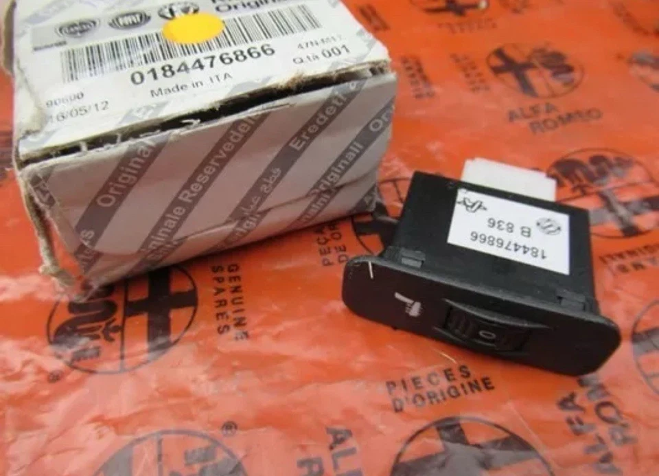 Alfa Romeo 159 Brera Spider Heated Seat Switch New & Genuine- 184476866 (D1) - Image 1 of 2