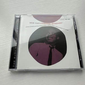 #N88- Hub Cap - Picture 1 of 4