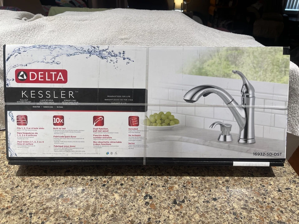 Delta Kessler Chrome 1-handle Pull-out Deck Mount Kitchen Faucet