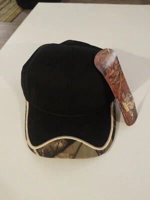 Realtree Camo And Black Sample Hat. New. One Size Fits Most. Cap. Hunting. - Image 1 of 4