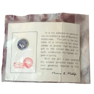 Raytheon collectible Vintage United Way pin - Picture 1 of 2