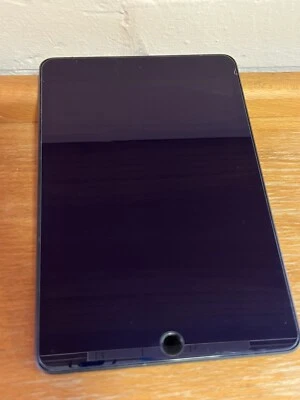 Apple iPad Mini (5th Generation) 256GB, Wi-Fi + 4G Cellular, 7.9in - Space Grey - Image 1 of 4
