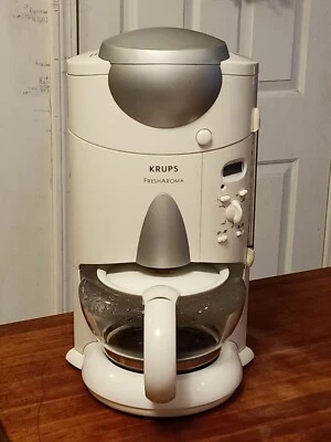 Krups FreshAroma F625 10 Cup Art Deco Coffee Maker - Built in Whole Bean Grinder - Image 1 of 4