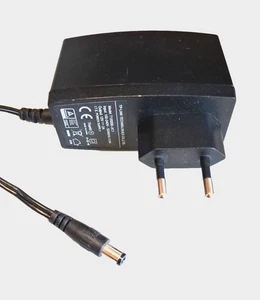 Original TP-Link Netzteil T120200-2C1 Steckernetzteil 12V 2A für Archer VR600 - Picture 1 of 2