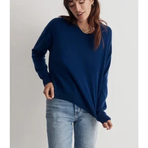 Madewell (Re)sponsible 100% Cashmere Relaxed Sweater in Coastal Blue Size Small - Picture 1 of 9
