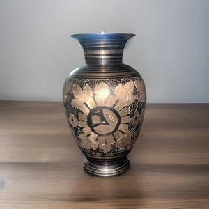 Antique Brass Inlay Floral Engraved Handcrafted Solid Flower Vase/Pot, India Art - Picture 1 of 9