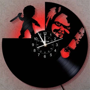 Chucky LIGHT UP Halloween Horror Movie Wall Clock Home Decor Art CHILDSPLAY - Picture 1 of 3