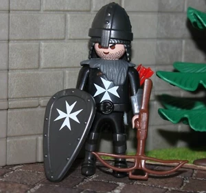 Playmobil  Schwarzer Malteser " Armbrustschütze 9 " Kreuzritter  - Bild 1 von 3