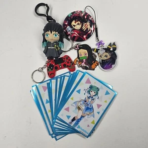 Lotto Anime Portachiavi e Protezioni Carte - Demon Slayer e Altro! - Foto 1 di 9