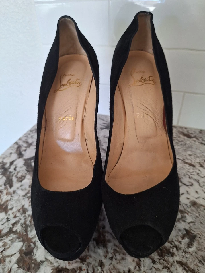 Christian Louboutin черный заглянуть носок каблуки размер 40 - Изображение 1 из 4