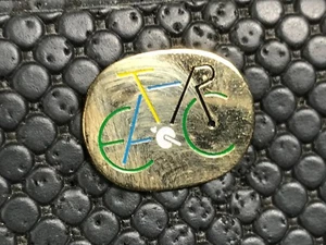 pin's pin BADGE VELO BICI BIKE  - Picture 1 of 1