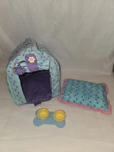 American Girl Accessory Coconut's Dog House Food Bowls & Bed Set - Picture 1 of 8