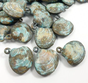 20ps metallo piccolo conchiglia charm ottone bracciale perline patina rustica colore vintage 801 - Foto 1 di 7