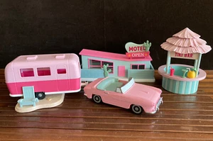 TARGET BULLSEYE SPIELPLATZ BELEUCHTET MOTEL AUTO CAMPER TIKI BAR 2024 FULL SET NEU - Bild 1 von 10