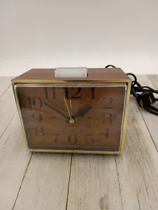 Vintage Westclox Electric Alarm Clock 22090-22540, Working, USA Woodgrain Gold - Picture 1 of 6