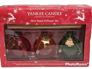 Vintage Yankee Candle Christmas Scent Mini Reed Diffusers, Holiday Scents - Picture 1 of 10