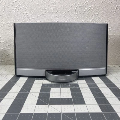 Bose SoundDock N123 Portable Digital Music System - Image 1 of 4