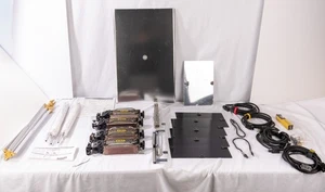 Lowel TOTA 4 Light Kit -  Continuous Quartz Video Lighting - In Hard Case - Picture 1 of 12