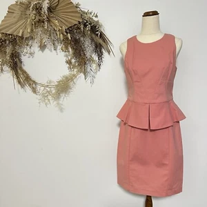 Cue Pink Peplum Hem dress Pencil Career Work Wear Sleeveless Barbie size 10 - Picture 1 of 12