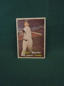 1957 Topps #95 - Mickey Mantle - 3.0