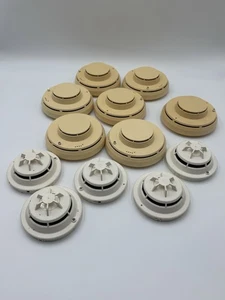 Lote a granel - Detector de humo Siemens ILI-1 y FP-11 para sistemas MXL MXLV MXL-IQ XLS - Imagen 1 de 3