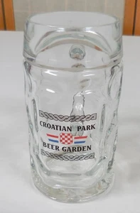 Kroatischer Park Biergarten 0,5L Grübchen Glas Bierkrug, Franklin, Wisconsin - Bild 1 von 7