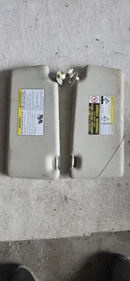 Juego de parasol Nissan Rogue 2008-2013 espejos retrovisores de vinilo gris iluminados OEM Foto 1 de 2