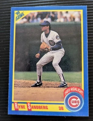 1990 Score Ryne Sandberg #561 HL ERR/Position On front listed as 3B Chicago Cubs - Image 1 of 2